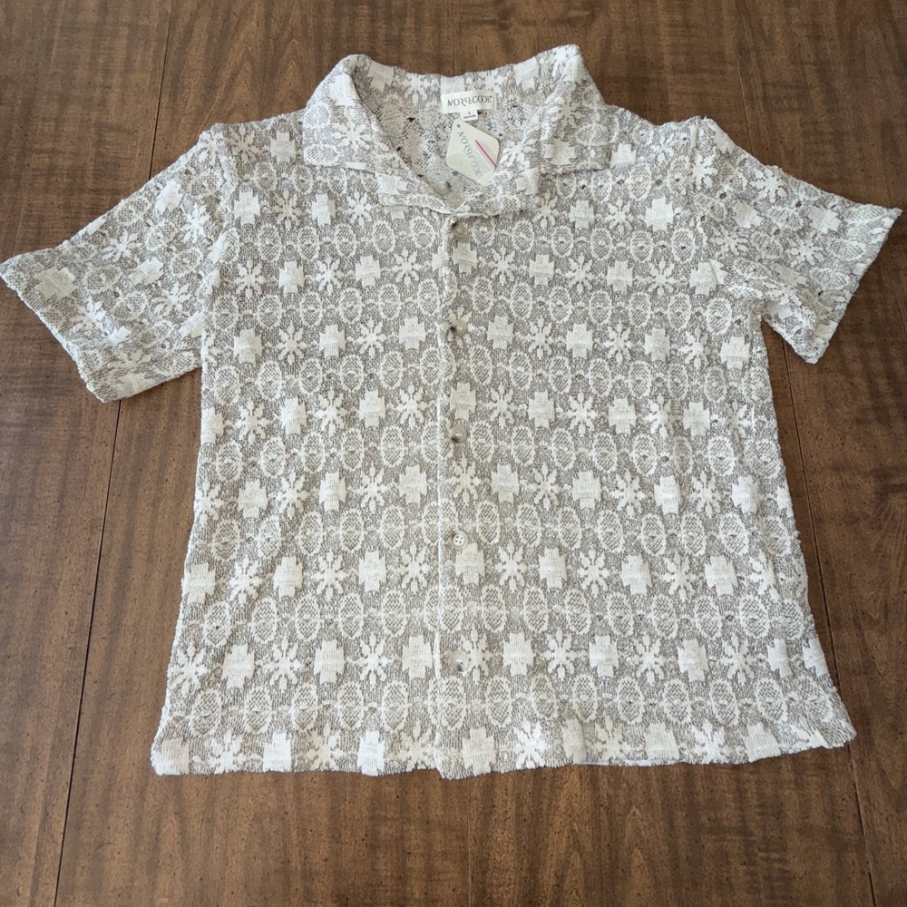Morse Code Mens‎ Knit Crochet Button Up Short Sleeve Polo Size Small Beige